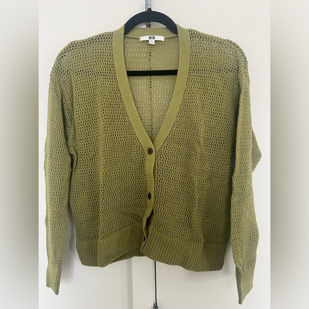 Uniqlo Cardigan